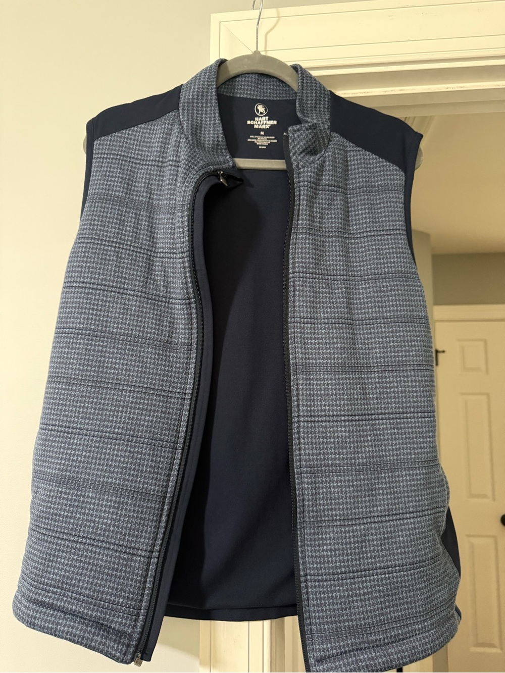 Hart Schaffner Marx Men’s Blue Quilted Vest